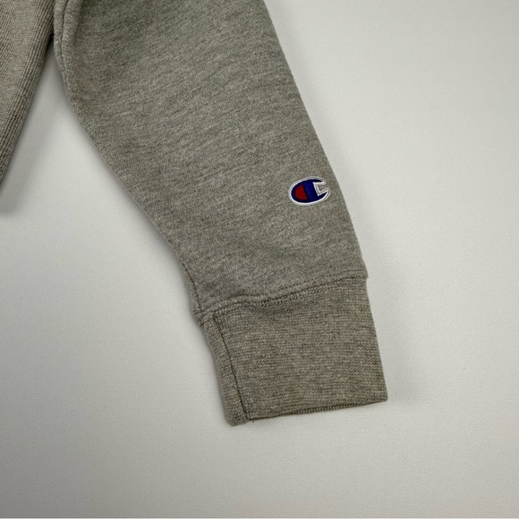 Champion Reverse Weave Cropped Crewneck Sweatshirt – Size Medium - Picture 4 of 9